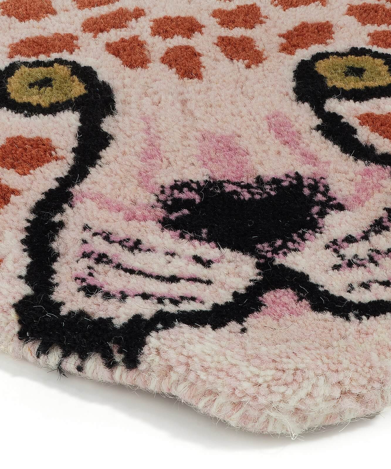 Pinky Leopard Head Rug