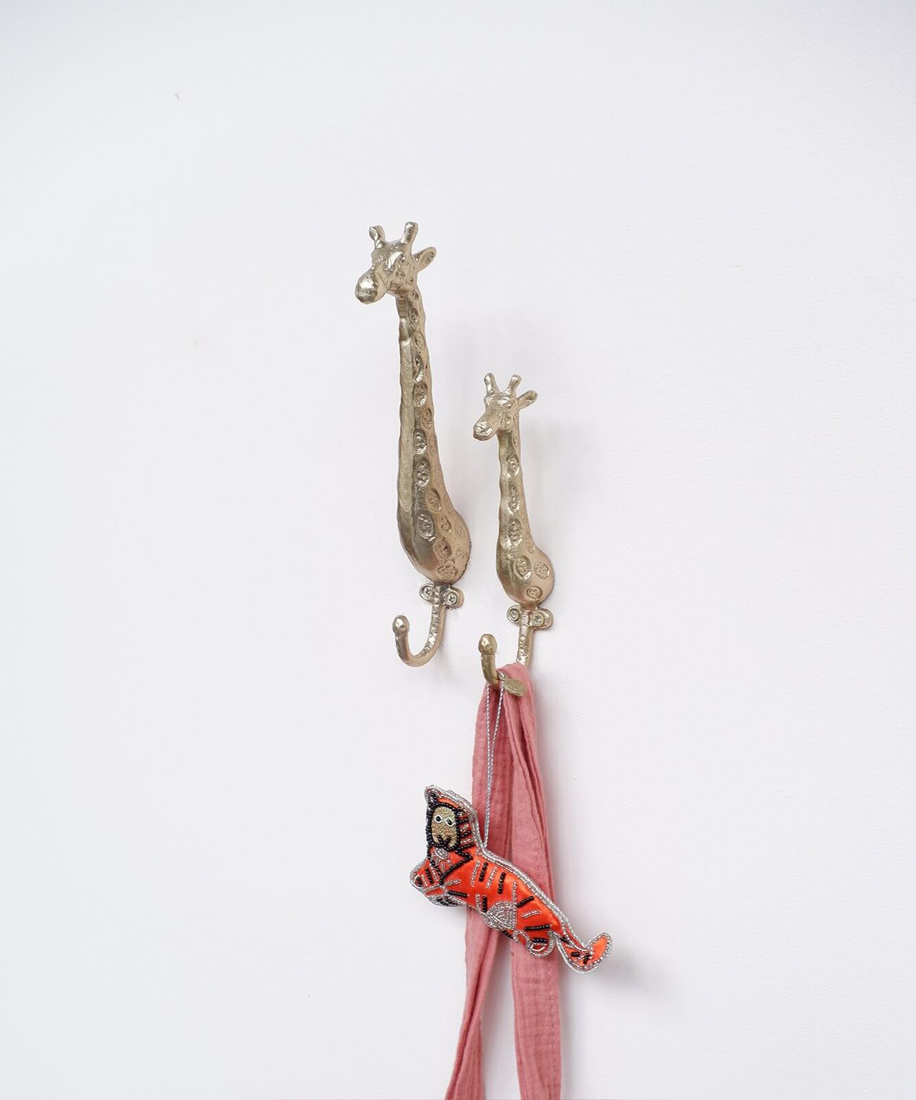 Gloria Baby Giraffe Hook