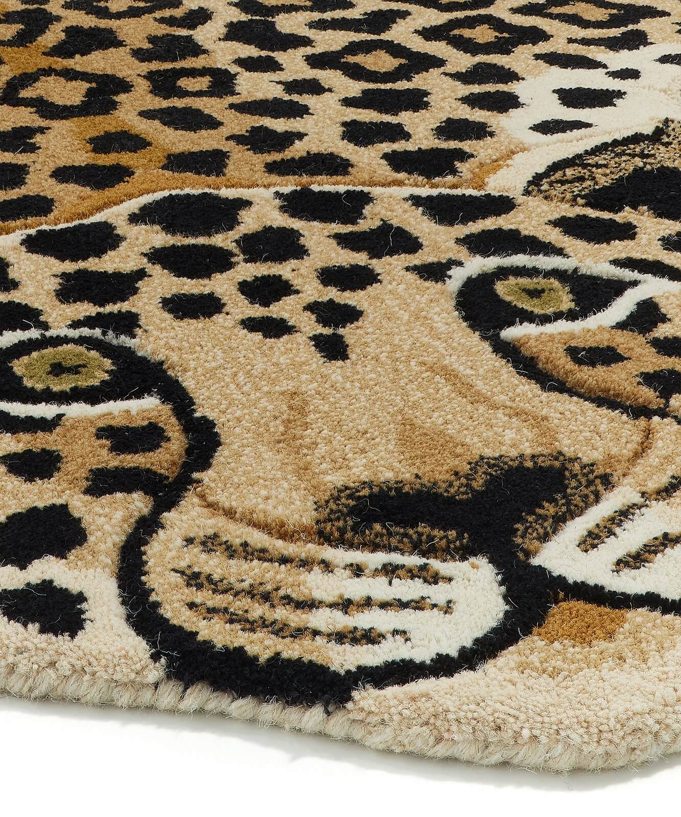 Loony Leopard Rug XL