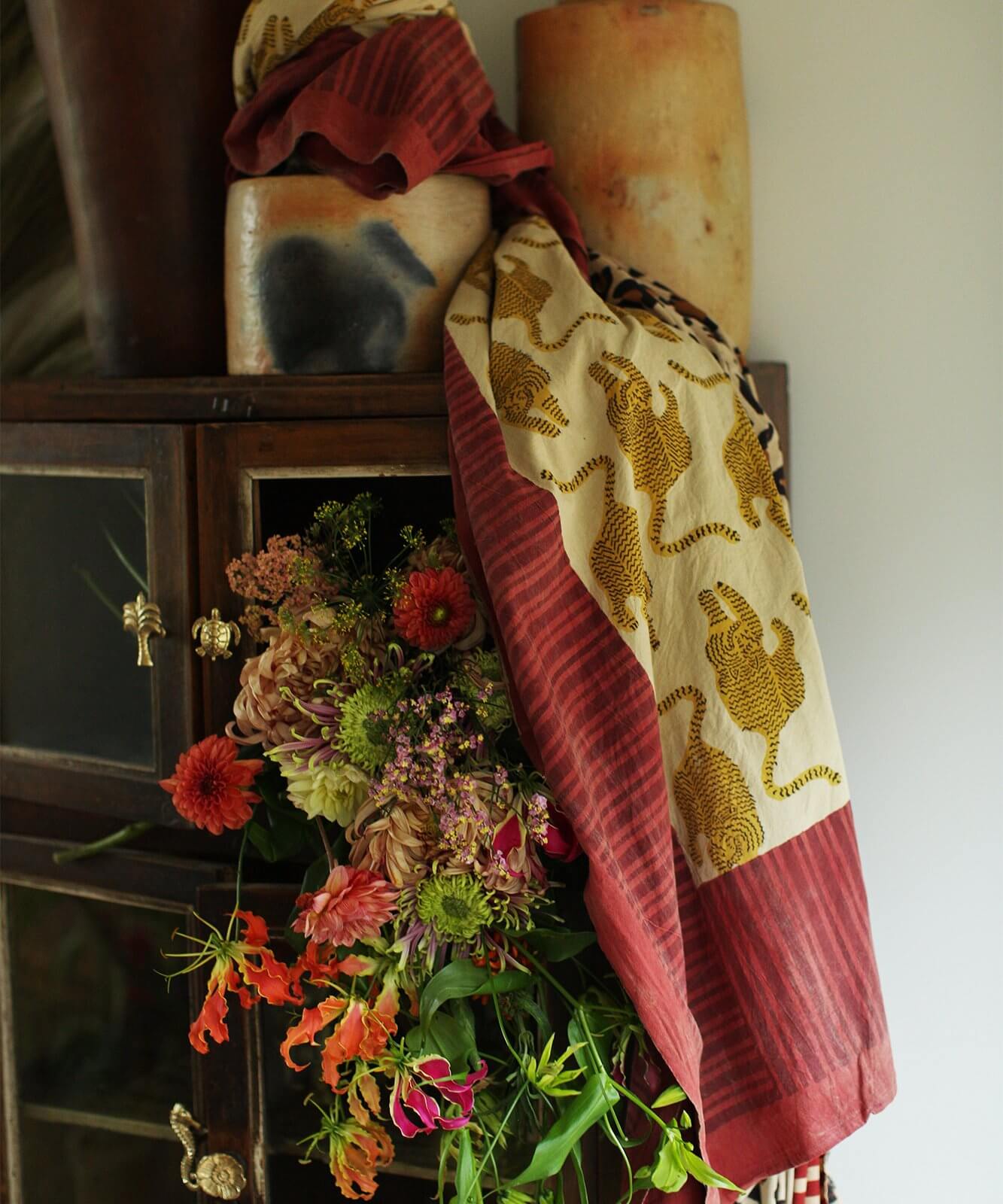Tiger Single Throw in Tote Bag