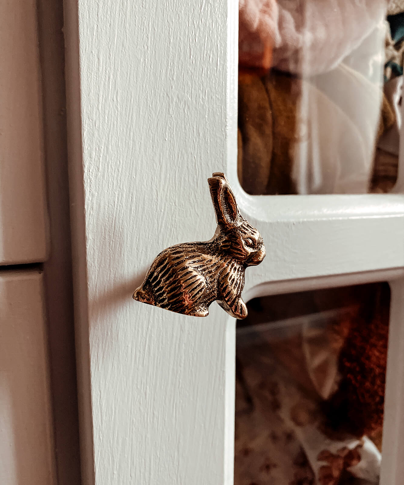 Ninny Bunny Knob Left