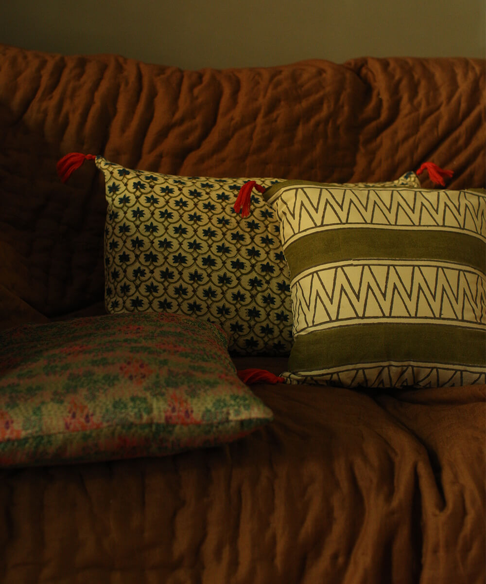 Faina Pillow Small