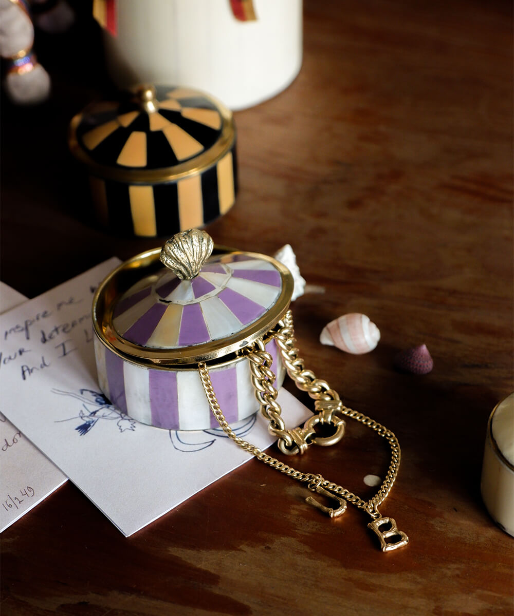 scarlett-circus-box-lilac-doing-goods-gifts-up-to-25