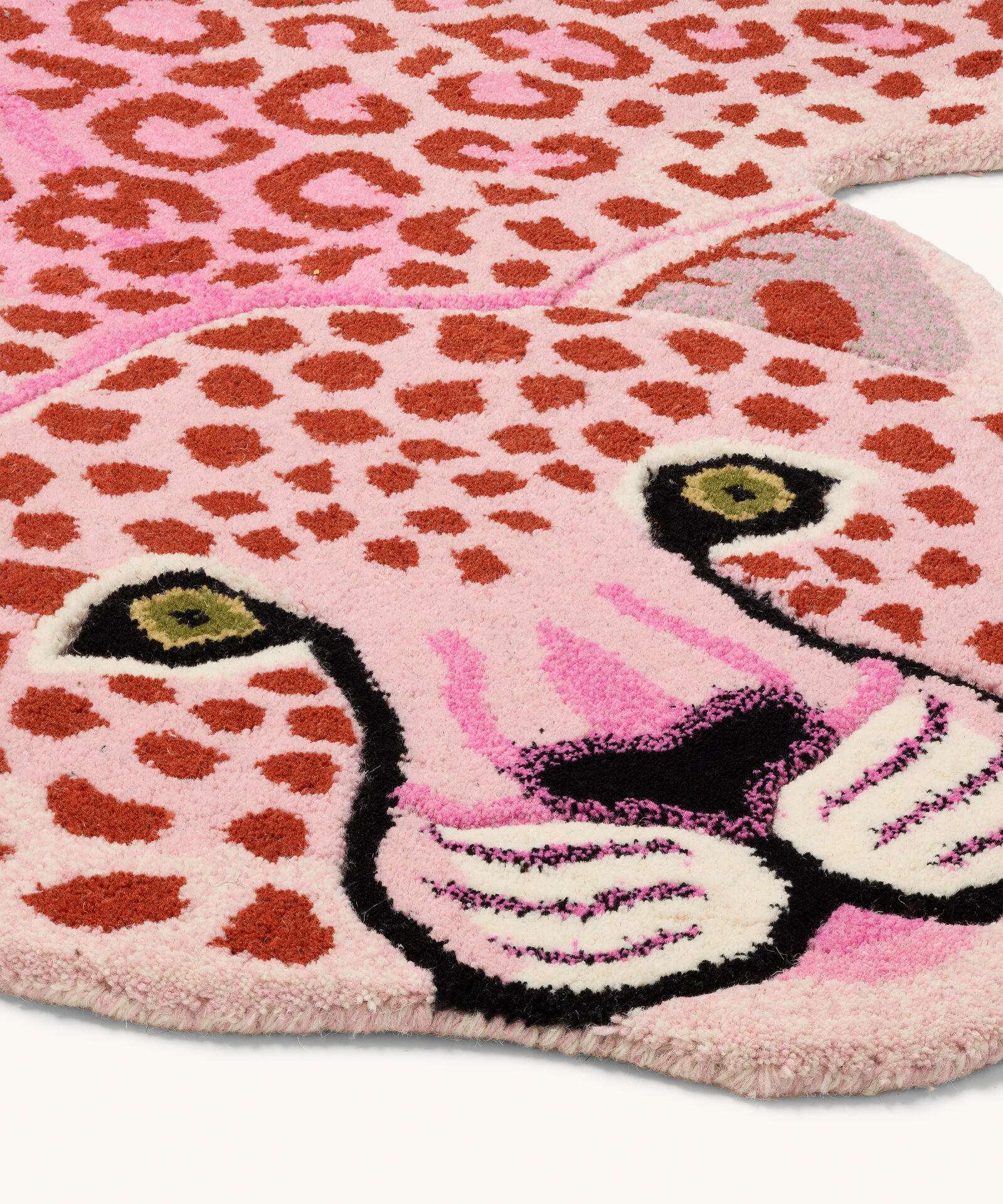 Pinky Leopard Rug XL