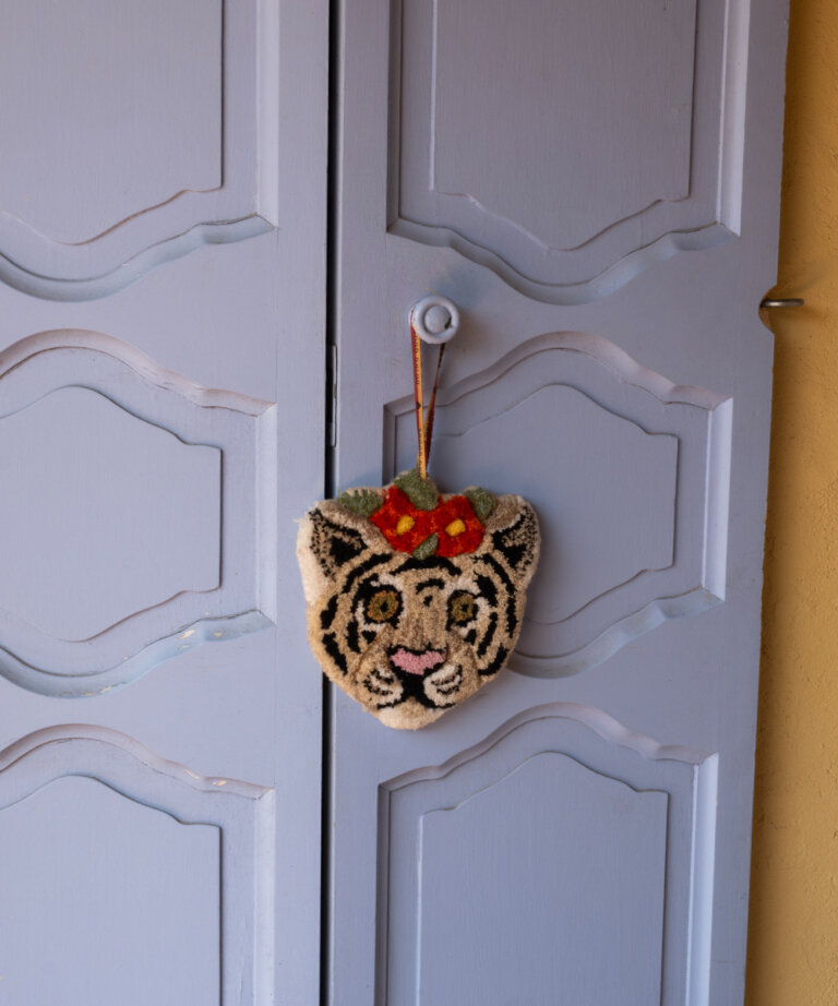 Floral Witte Tijger Dierenkop Hanger